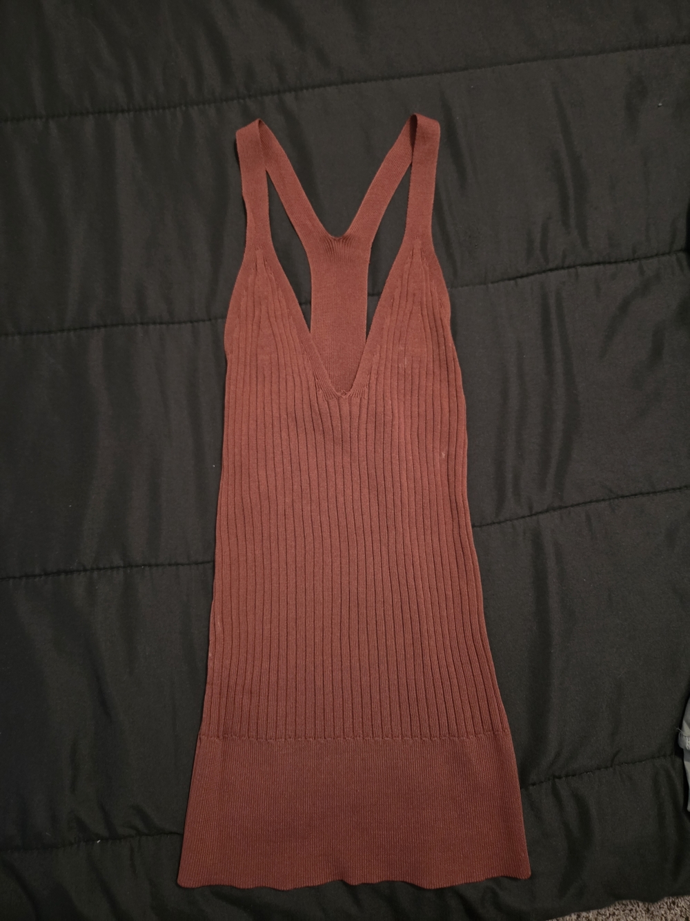Ribbed V-Neck Tank Top in Rust